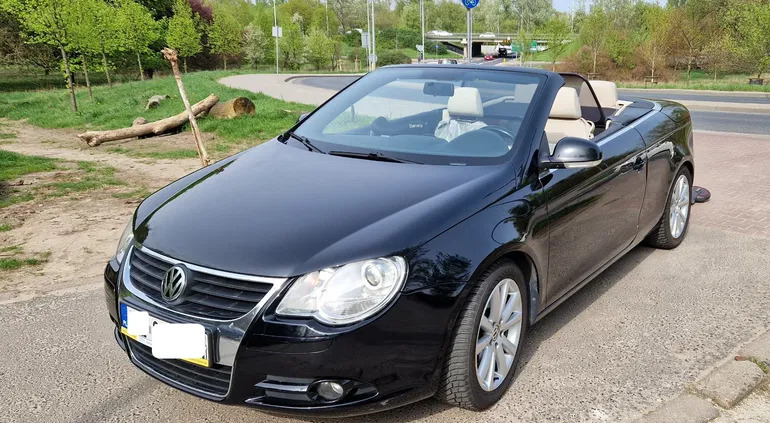 samochody osobowe Volkswagen Eos cena 15000 przebieg: 200000, rok produkcji 2006 z Warszawa